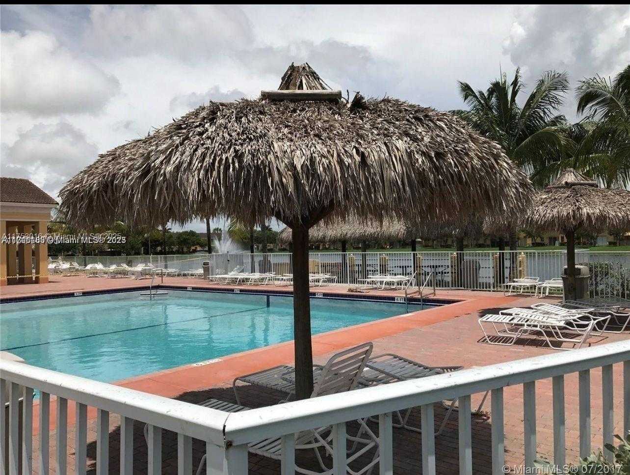 Small Image of 1692 SOUTH EAST 29TH CT #201, Homestead Number 24