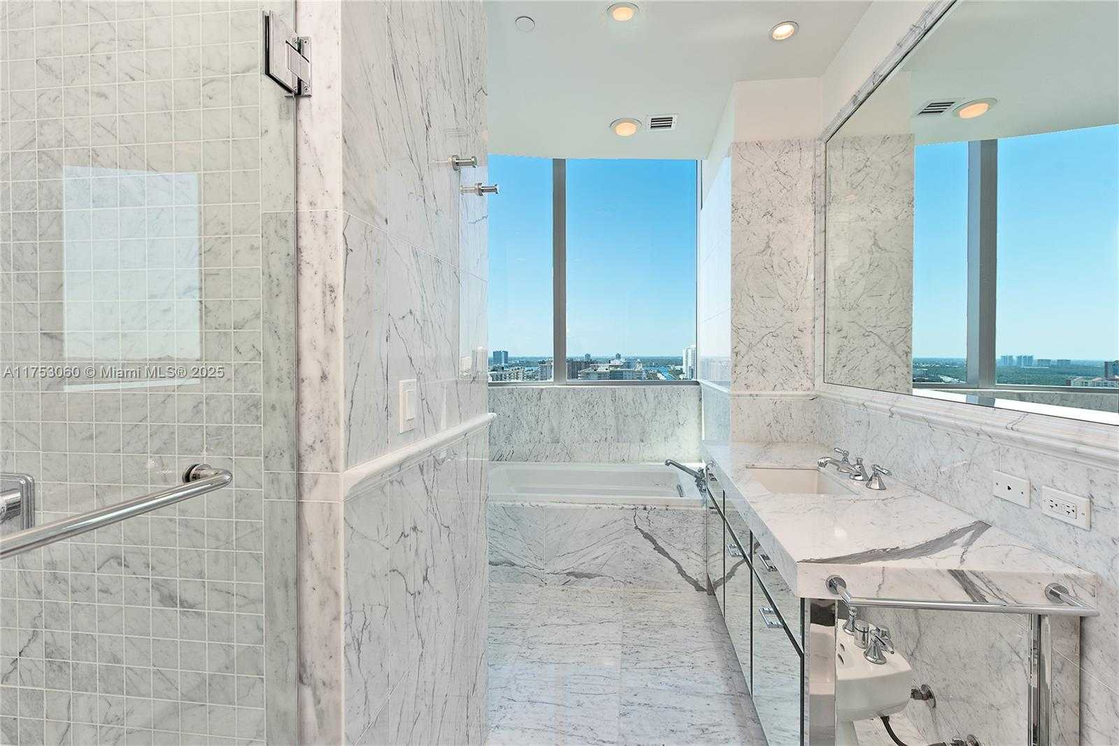 Small Image of 17475 COLLINS AVE #2003, Sunny Isles Beach Number 15