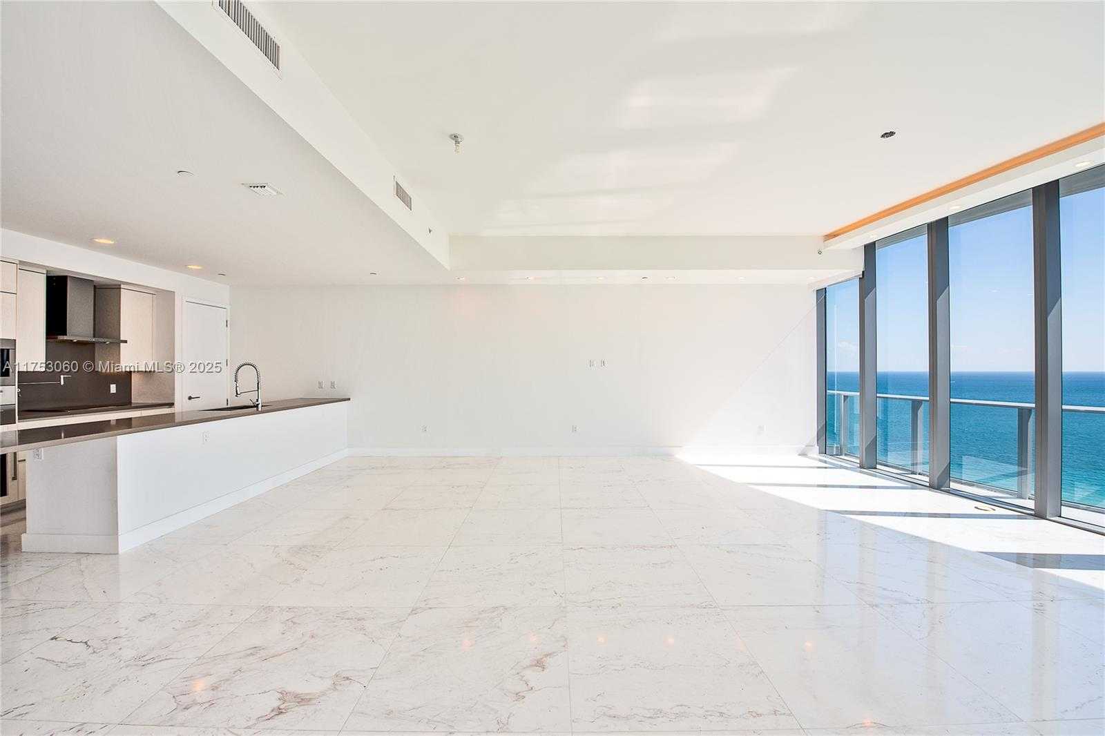 Small Image of 17475 COLLINS AVE #2003, Sunny Isles Beach Number 4