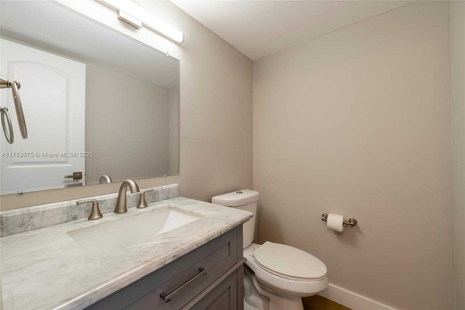 Small Image of 2841 NORTH EAST 163RD ST #605, North Miami Beach Number 12