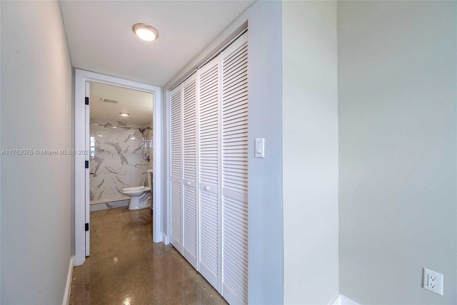 Small Image of 2841 NORTH EAST 163RD ST #605, North Miami Beach Number 19