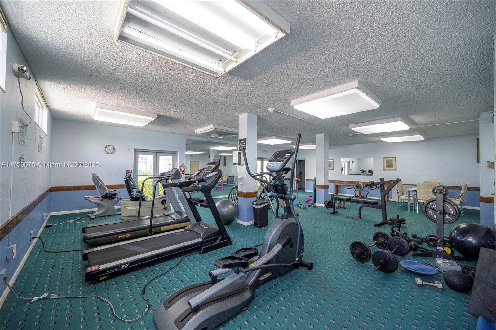 Small Image of 2841 NORTH EAST 163RD ST #605, North Miami Beach Number 30