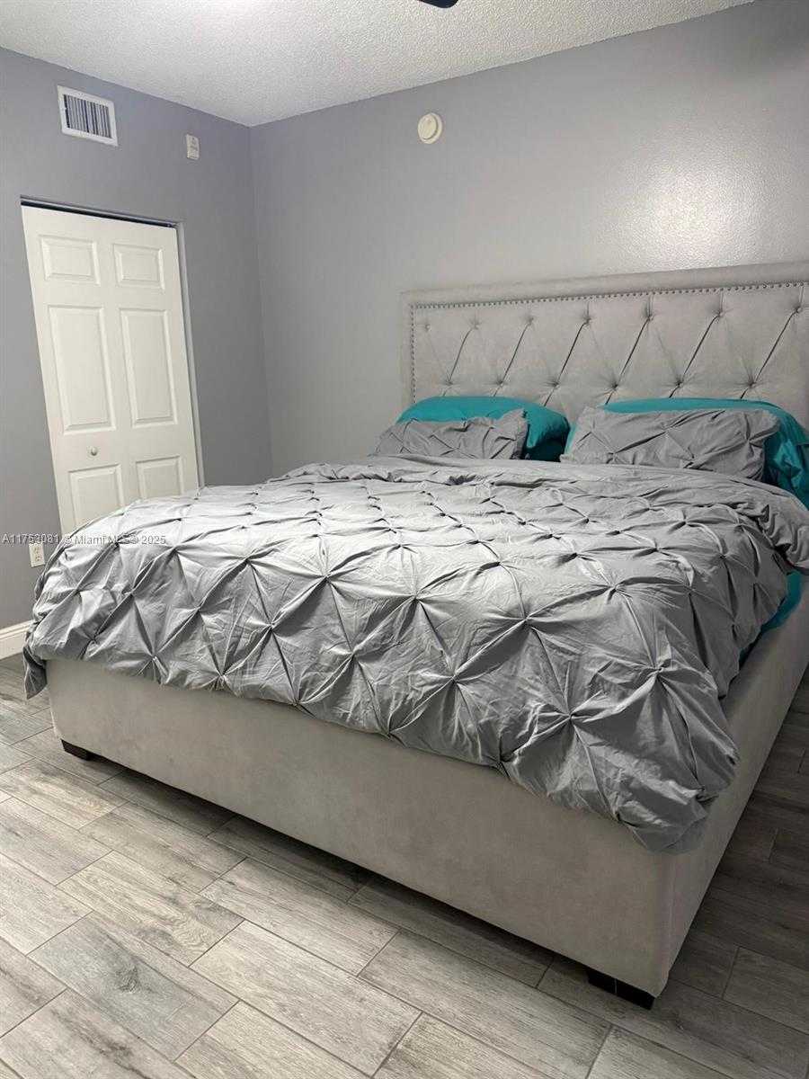 Small Image of 2201 WEST PRESERVE WAY #108, Miramar Number 18