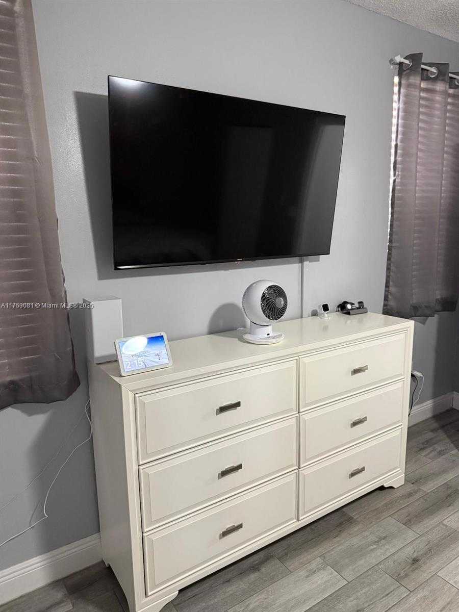 Small Image of 2201 WEST PRESERVE WAY #108, Miramar Number 20