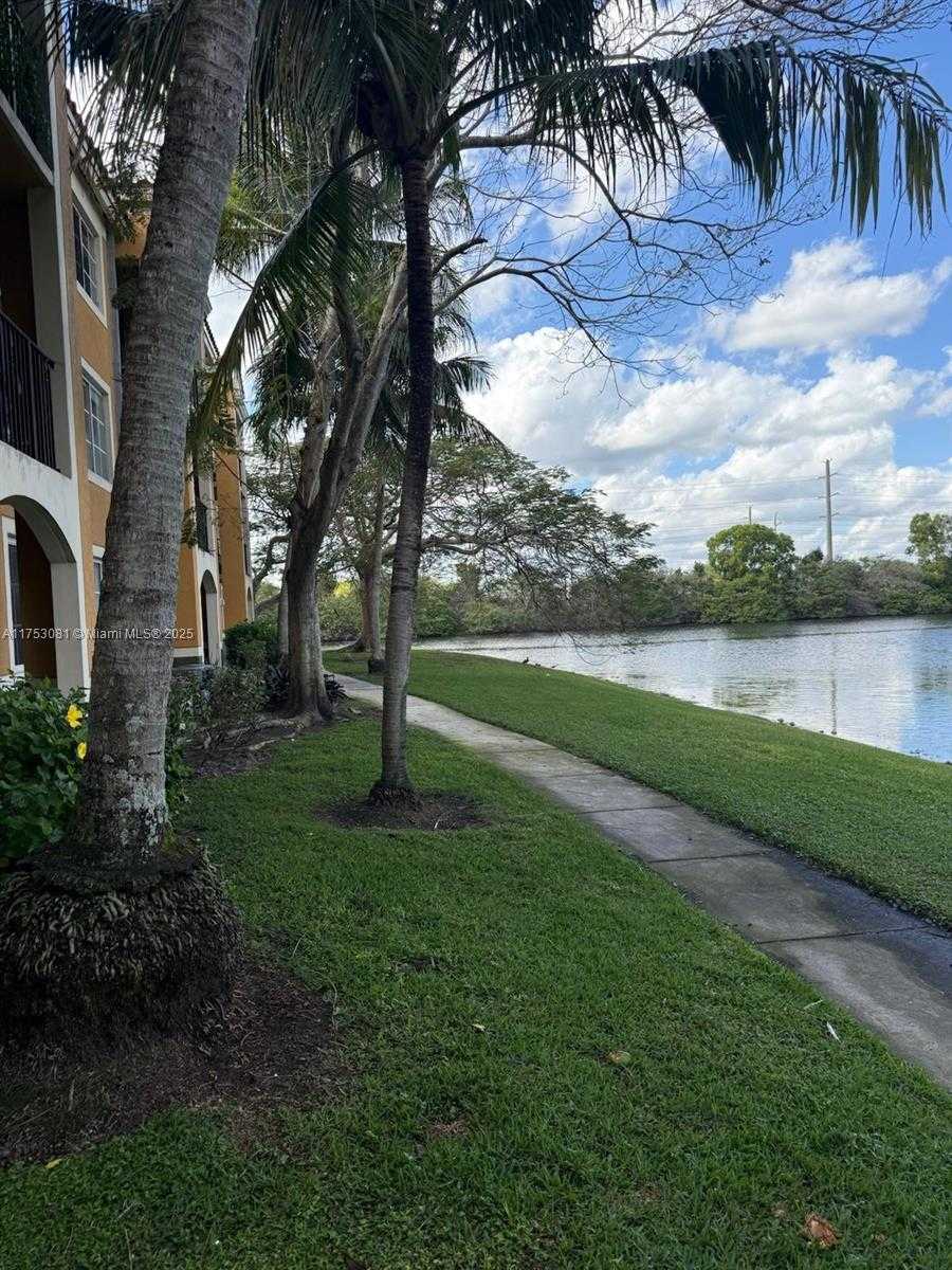 Small Image of 2201 WEST PRESERVE WAY #108, Miramar Number 32