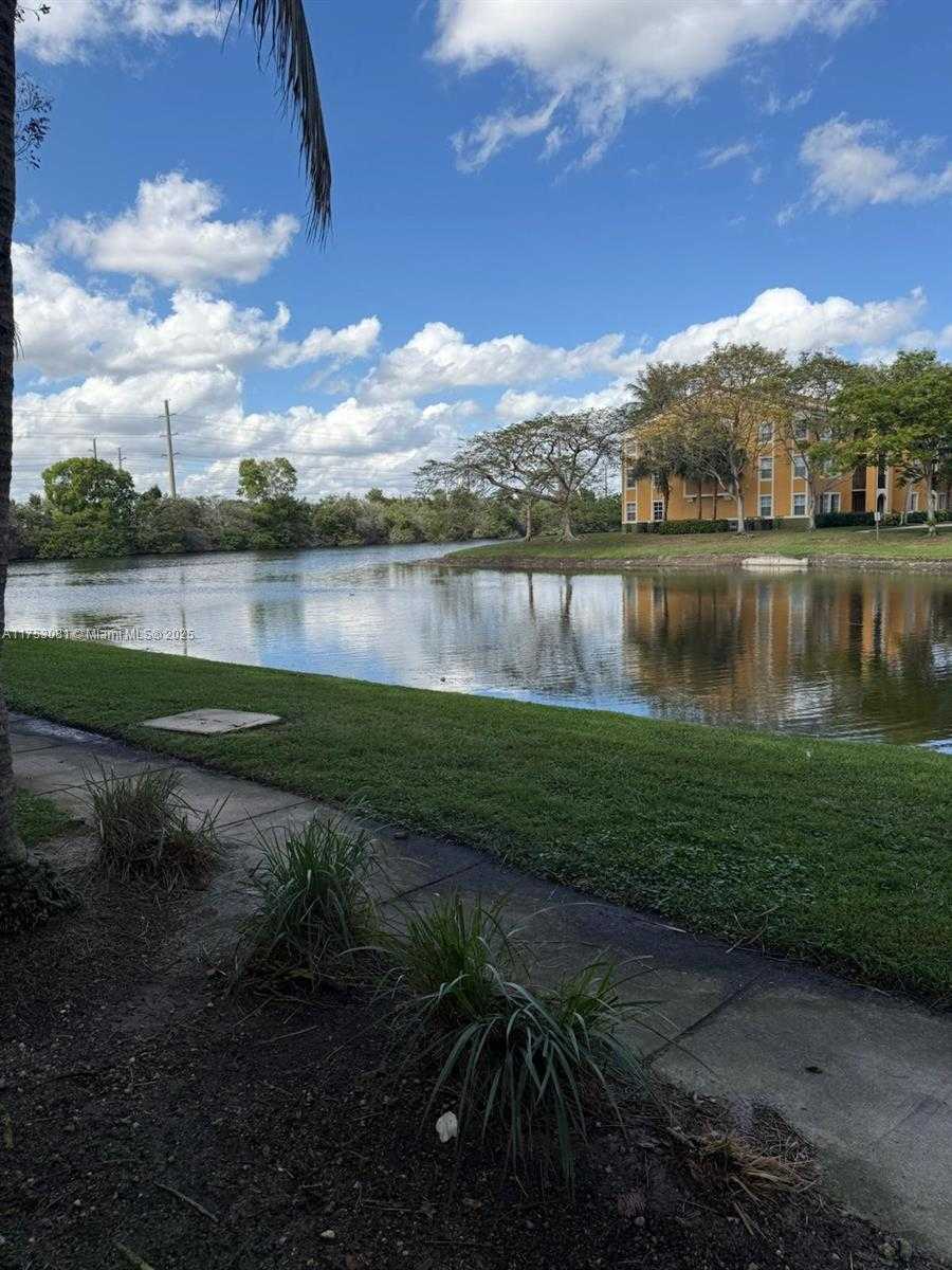 Small Image of 2201 WEST PRESERVE WAY #108, Miramar Number 35