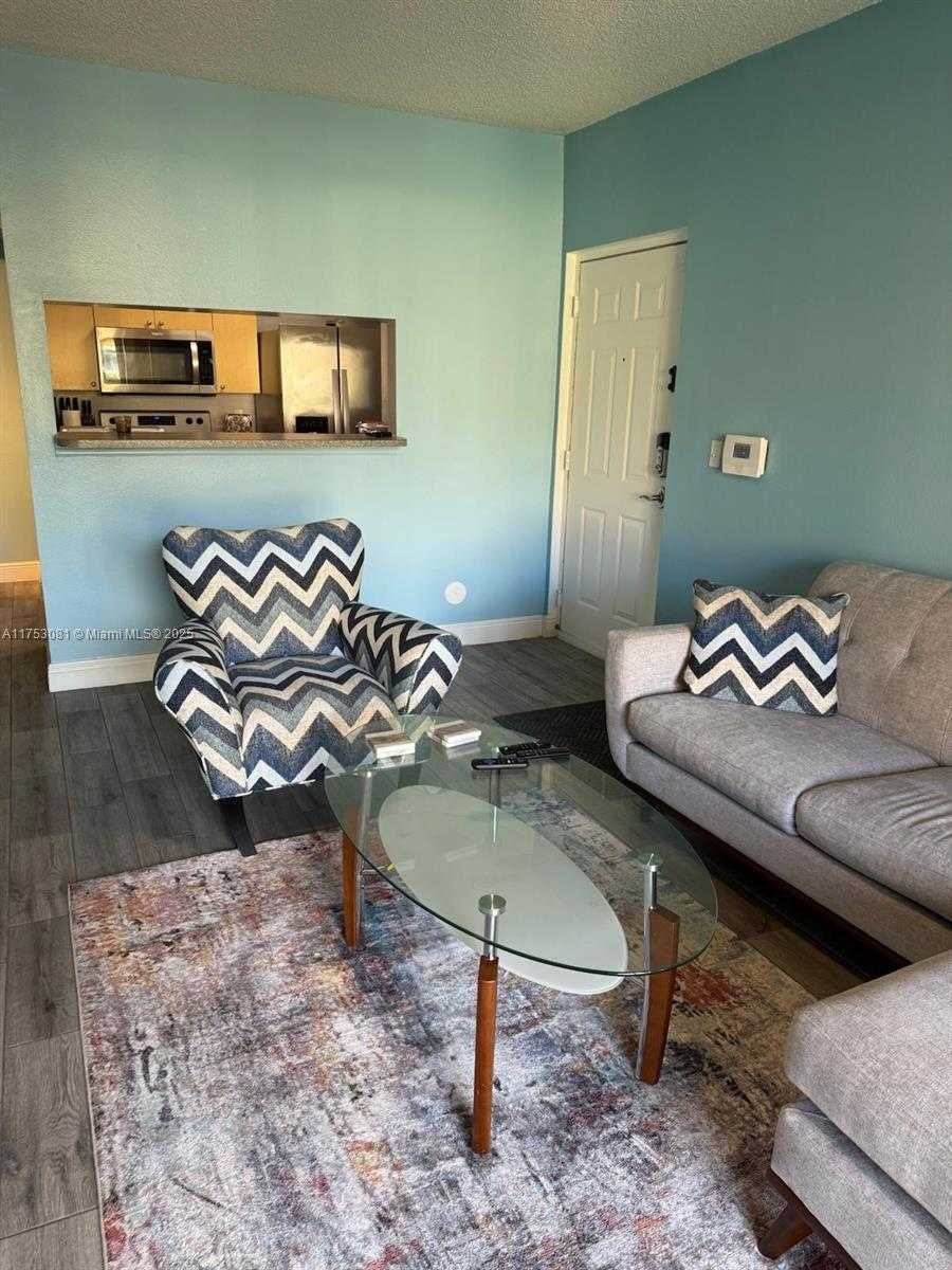 Small Image of 2201 WEST PRESERVE WAY #108, Miramar Number 8