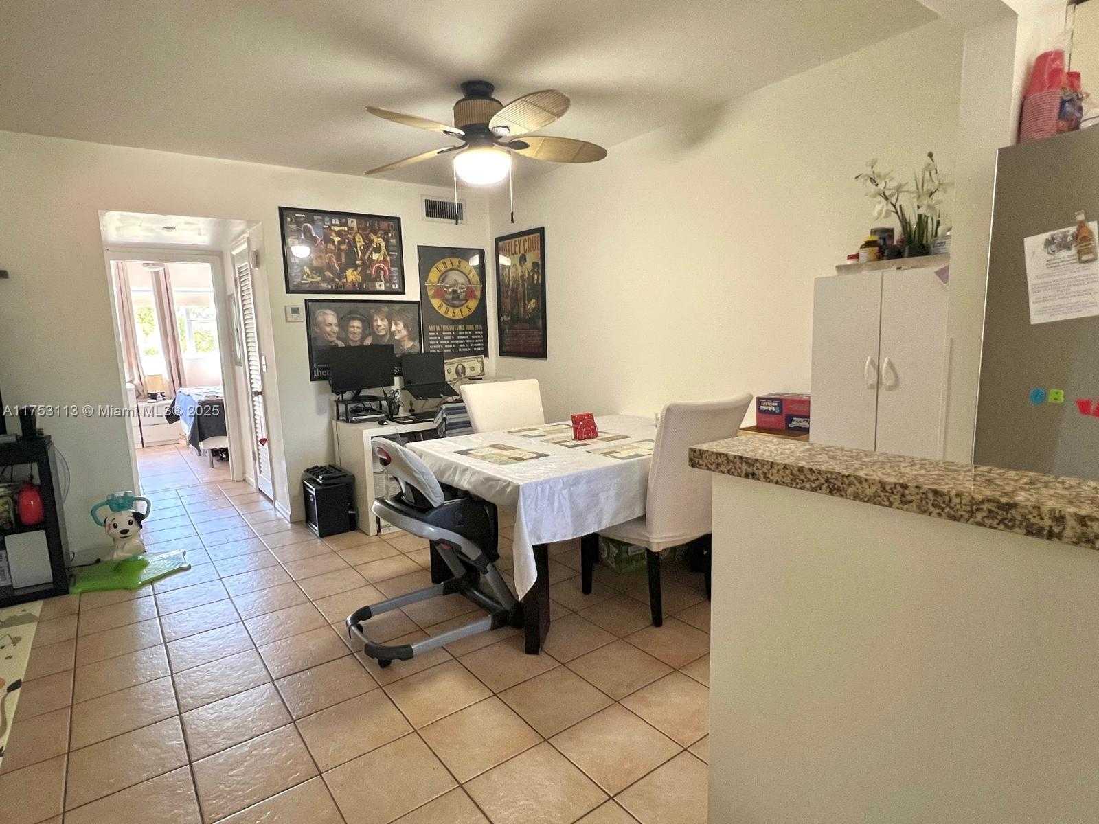 Small Image of 270 LAYNE BLVD #208, Hallandale Beach Number 12