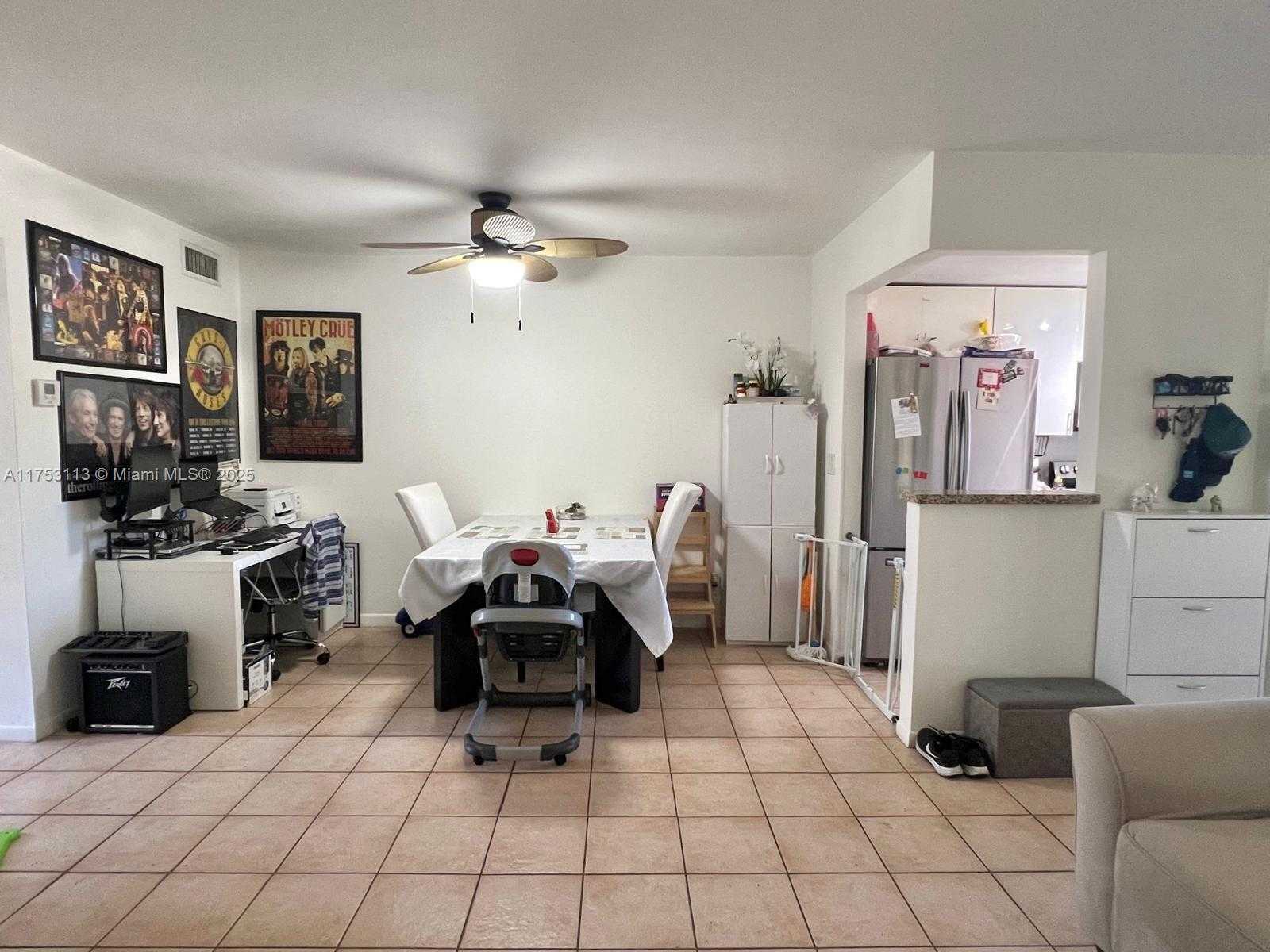 Small Image of 270 LAYNE BLVD #208, Hallandale Beach Number 15