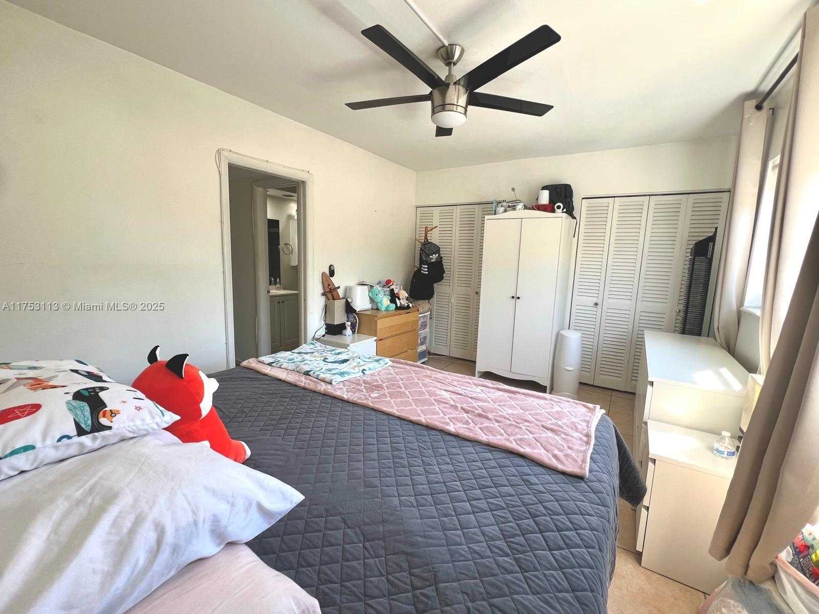 Small Image of 270 LAYNE BLVD #208, Hallandale Beach Number 21