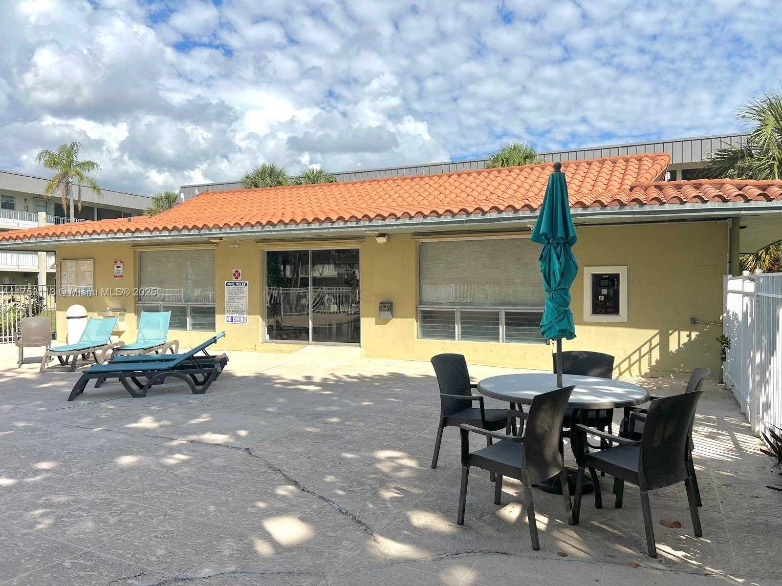 Small Image of 270 LAYNE BLVD #208, Hallandale Beach Number 27