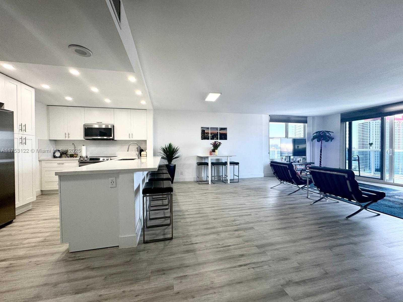 Small Image of 3800 SOUTH OCEAN DR #1812, Hollywood Number 10