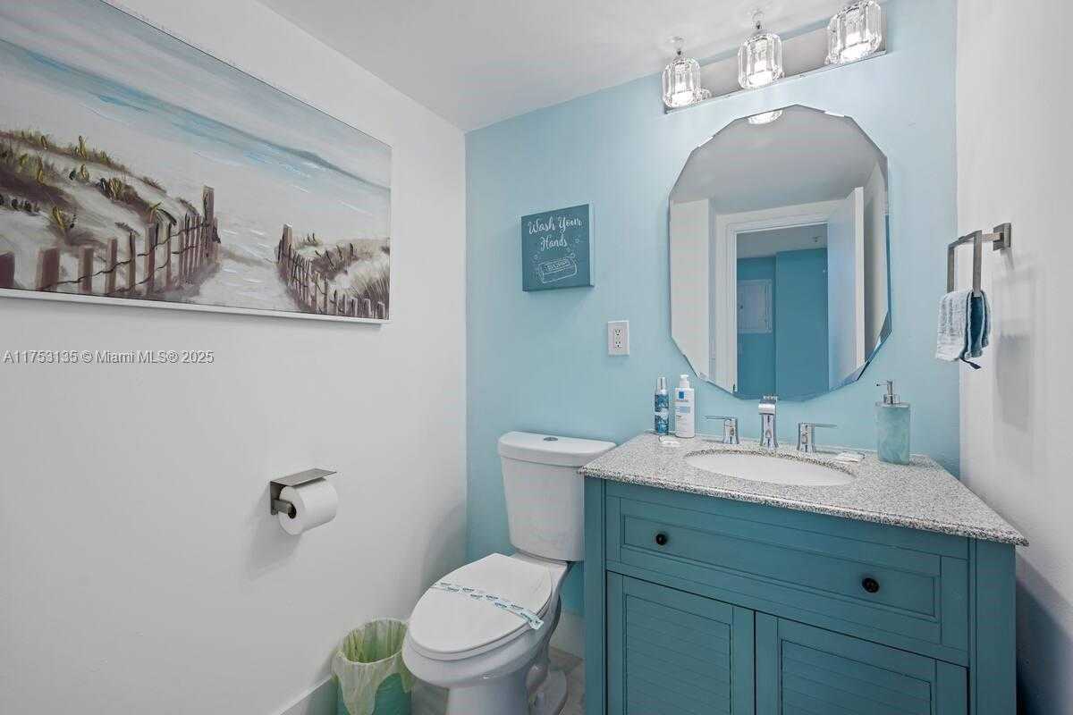 Small Image of 19370 COLLINS AVE #1121, Sunny Isles Beach Number 16