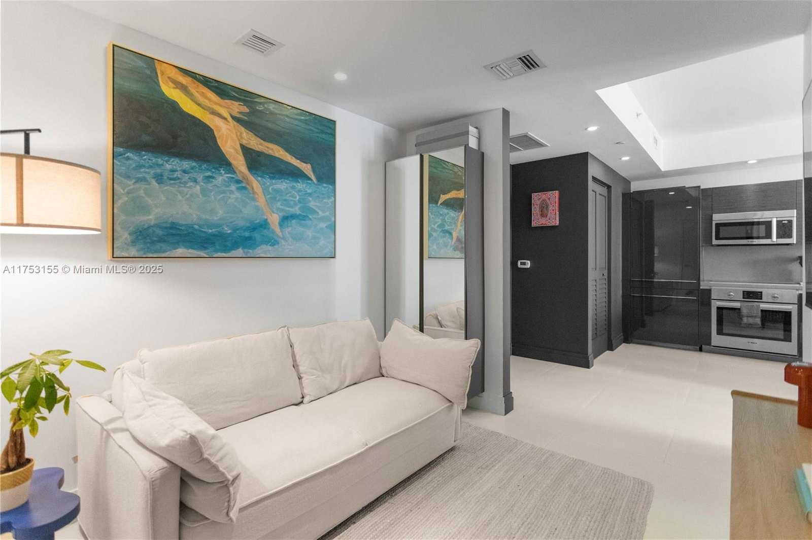Small Image of 1080 BRICKELL AVE #1802, Miami Number 5