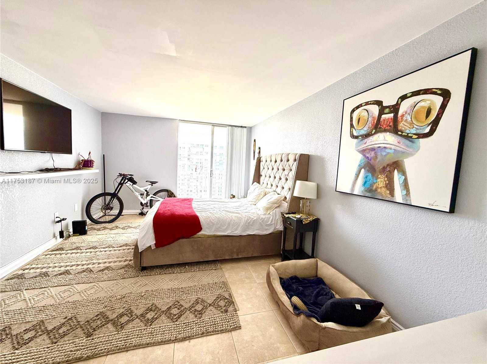 Small Image of 2851 NORTH EAST 183RD ST #1706E, Aventura Number 10