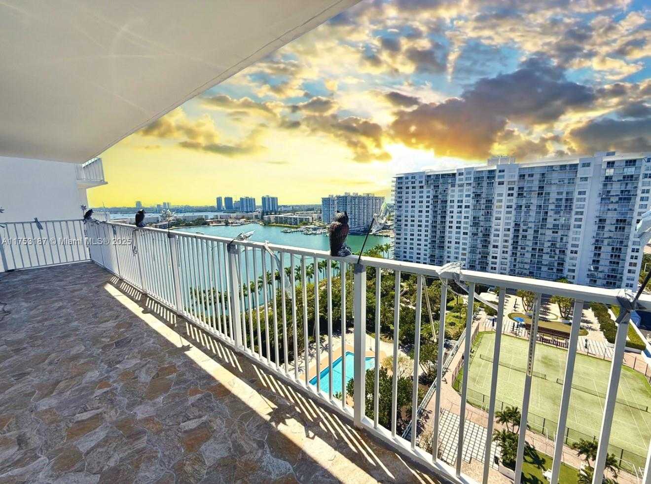 Small Image of 2851 NORTH EAST 183RD ST #1706E, Aventura Number 14