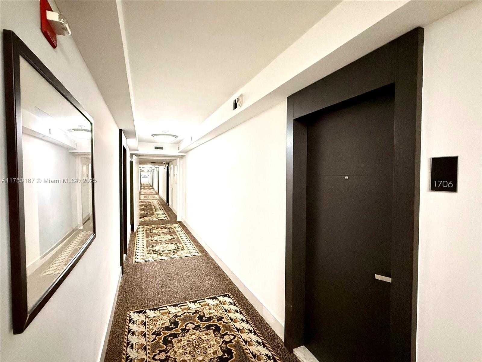 Small Image of 2851 NORTH EAST 183RD ST #1706E, Aventura Number 2