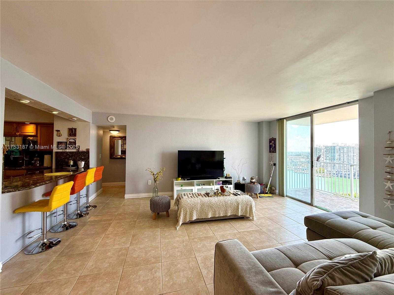 Small Image of 2851 NORTH EAST 183RD ST #1706E, Aventura Number 4