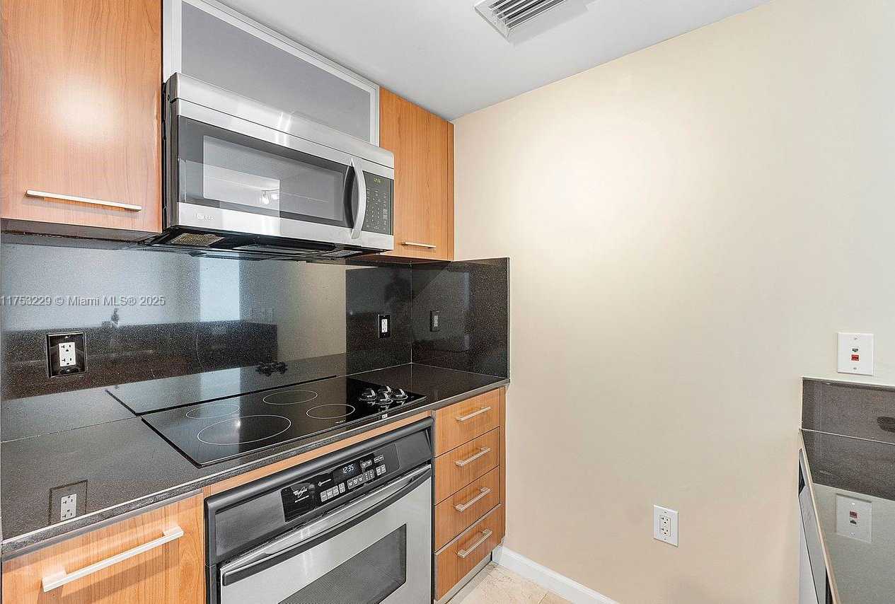 Small Image of 9066 SOUTH WEST 73RD CT #1904, Miami Number 17