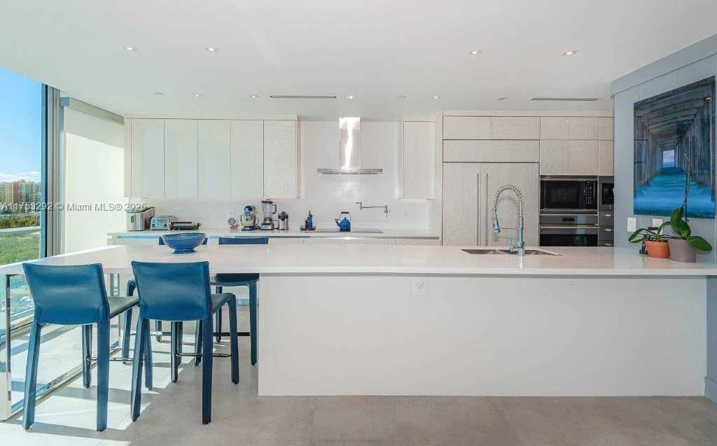 Small Image of 17475 COLLINS AVE #802, Sunny Isles Beach Number 13