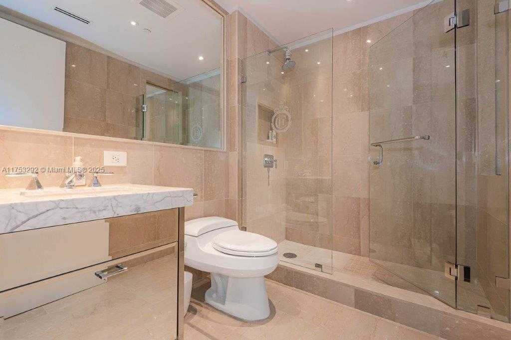 Small Image of 17475 COLLINS AVE #802, Sunny Isles Beach Number 17