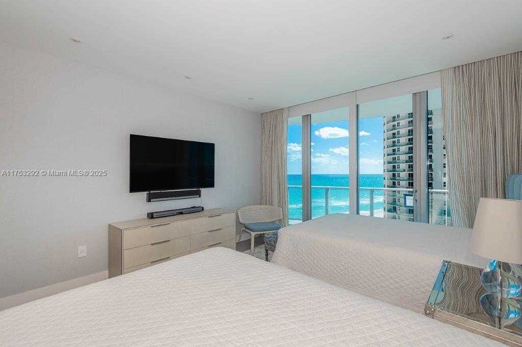 Small Image of 17475 COLLINS AVE #802, Sunny Isles Beach Number 19