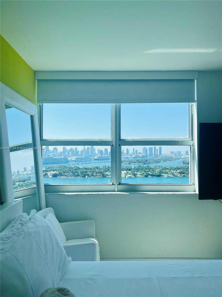 Small Image of 650 WEST AVE #2705, Miami Beach Number 5