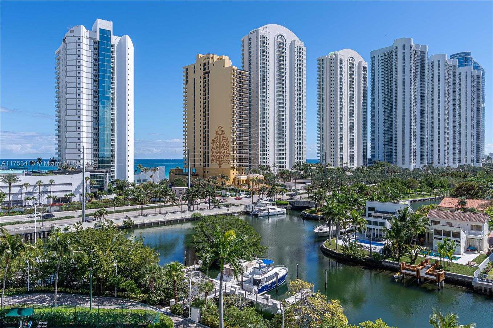 Small Image of 16400 COLLINS AVE #744, Sunny Isles Beach Number 3
