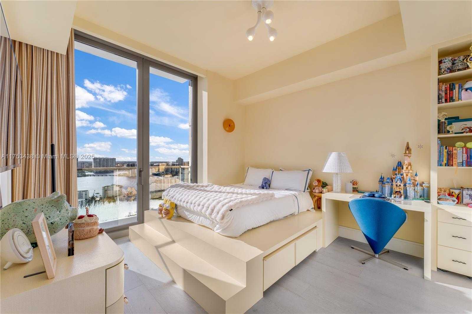 Small Image of 17975 COLLINS AVE #N2401, Sunny Isles Beach Number 22