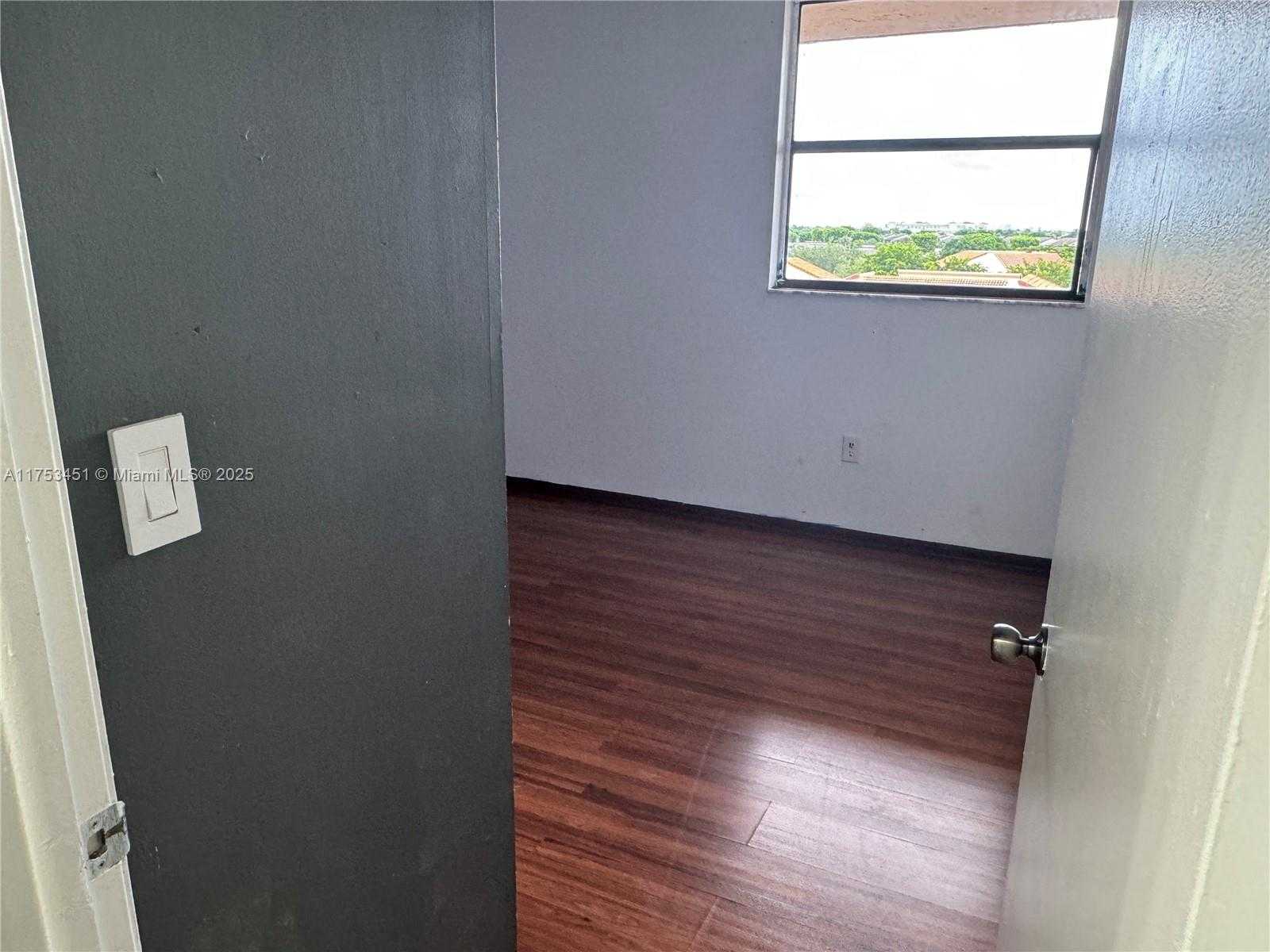 Small Image of 10255 NORTH WEST 9TH ST CIR #503-7, Miami Number 21