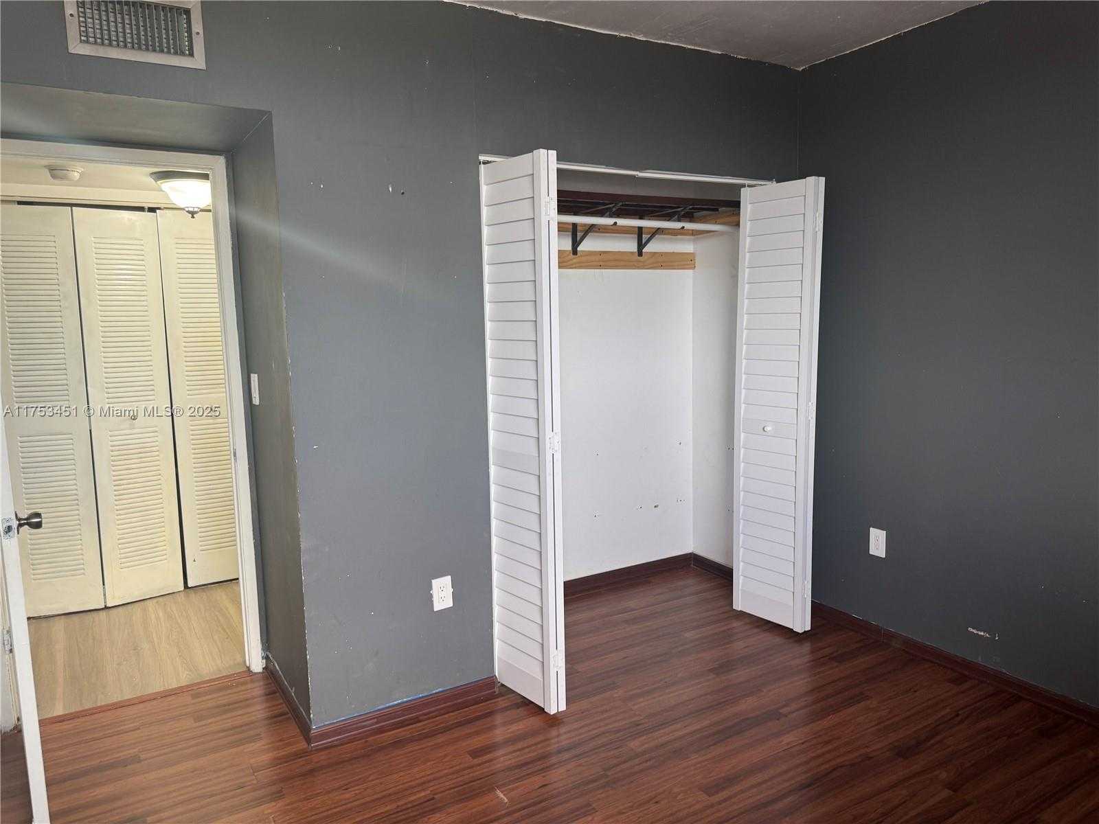 Small Image of 10255 NORTH WEST 9TH ST CIR #503-7, Miami Number 23