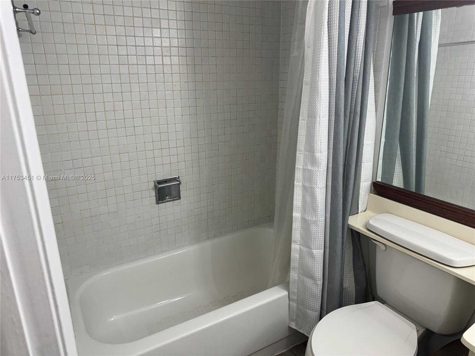 Small Image of 10255 NORTH WEST 9TH ST CIR #503-7, Miami Number 26