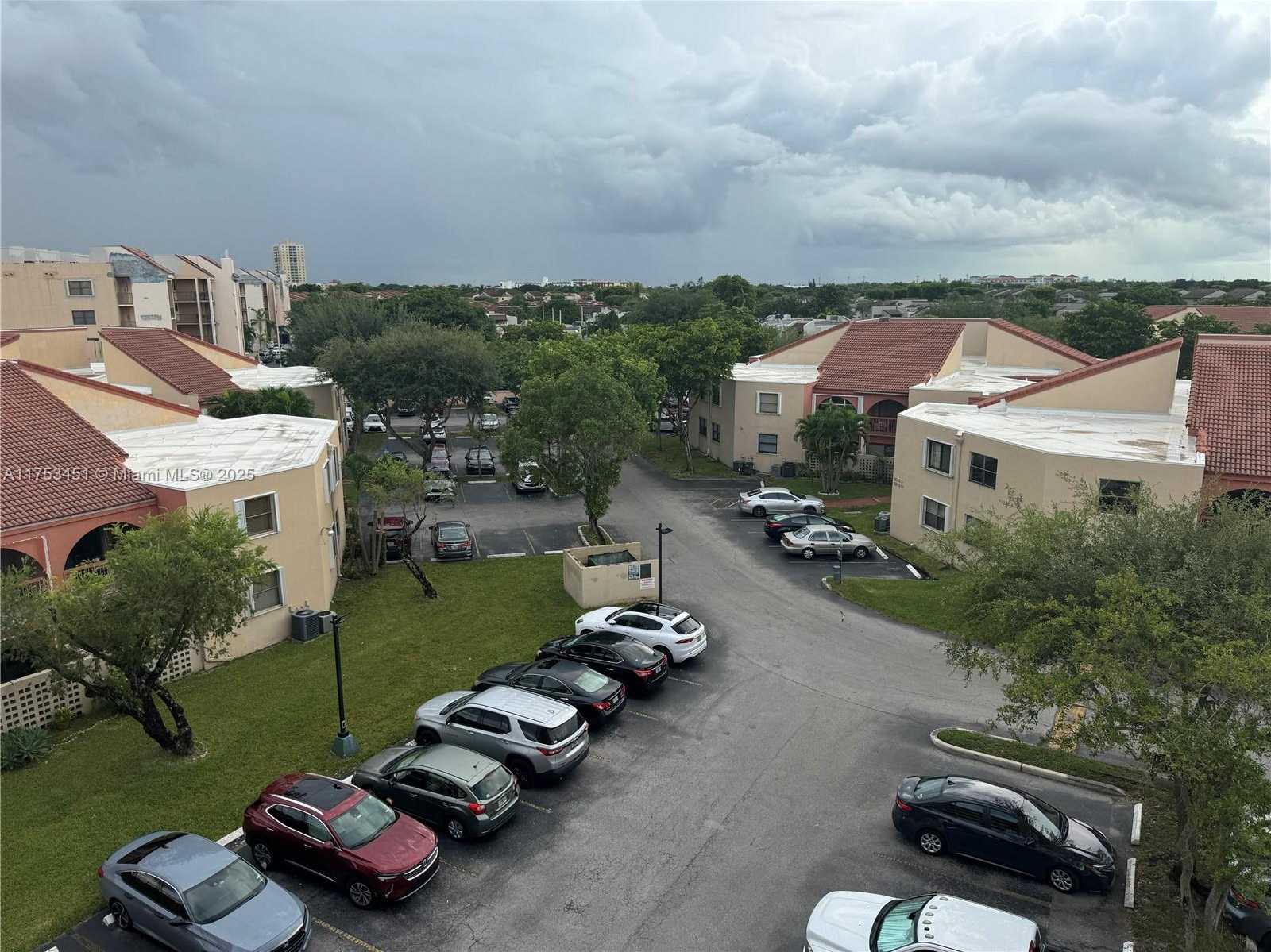 Small Image of 10255 NORTH WEST 9TH ST CIR #503-7, Miami Number 28