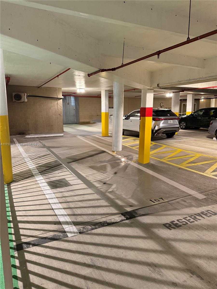Small Image of 701 BRICKELL KEY BLVD #910, Miami Number 20