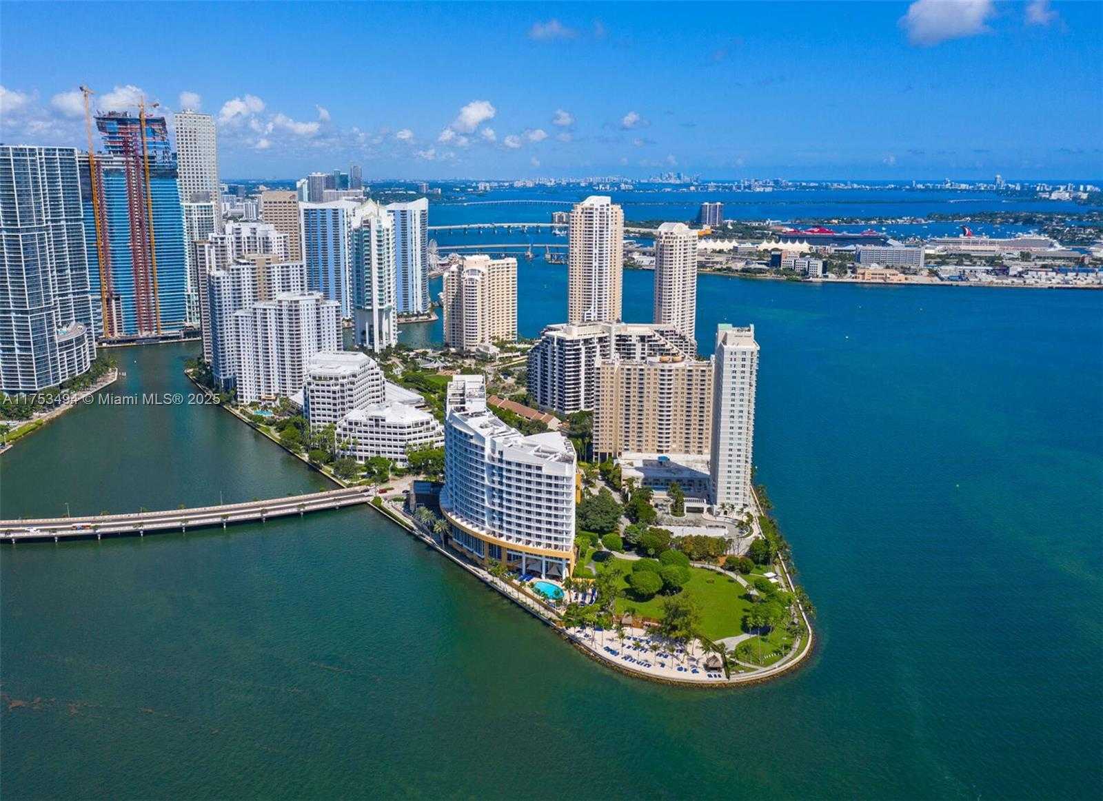 Small Image of 701 BRICKELL KEY BLVD #910, Miami Number 30
