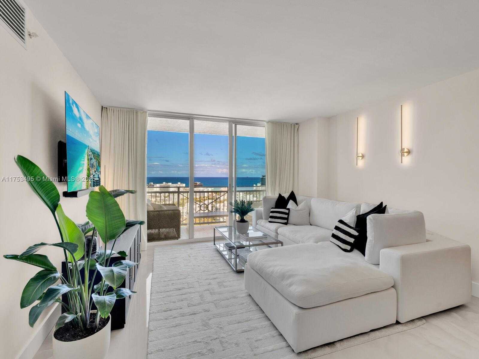 Small Image of 90 ALTON RD #2207, Miami Beach Number 3