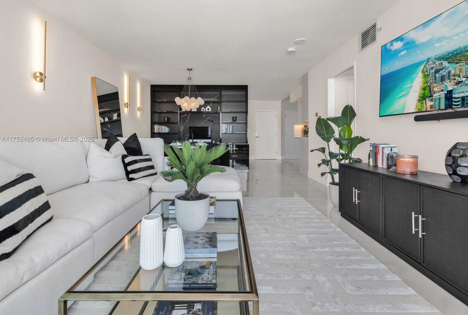 Small Image of 90 ALTON RD #2207, Miami Beach Number 8