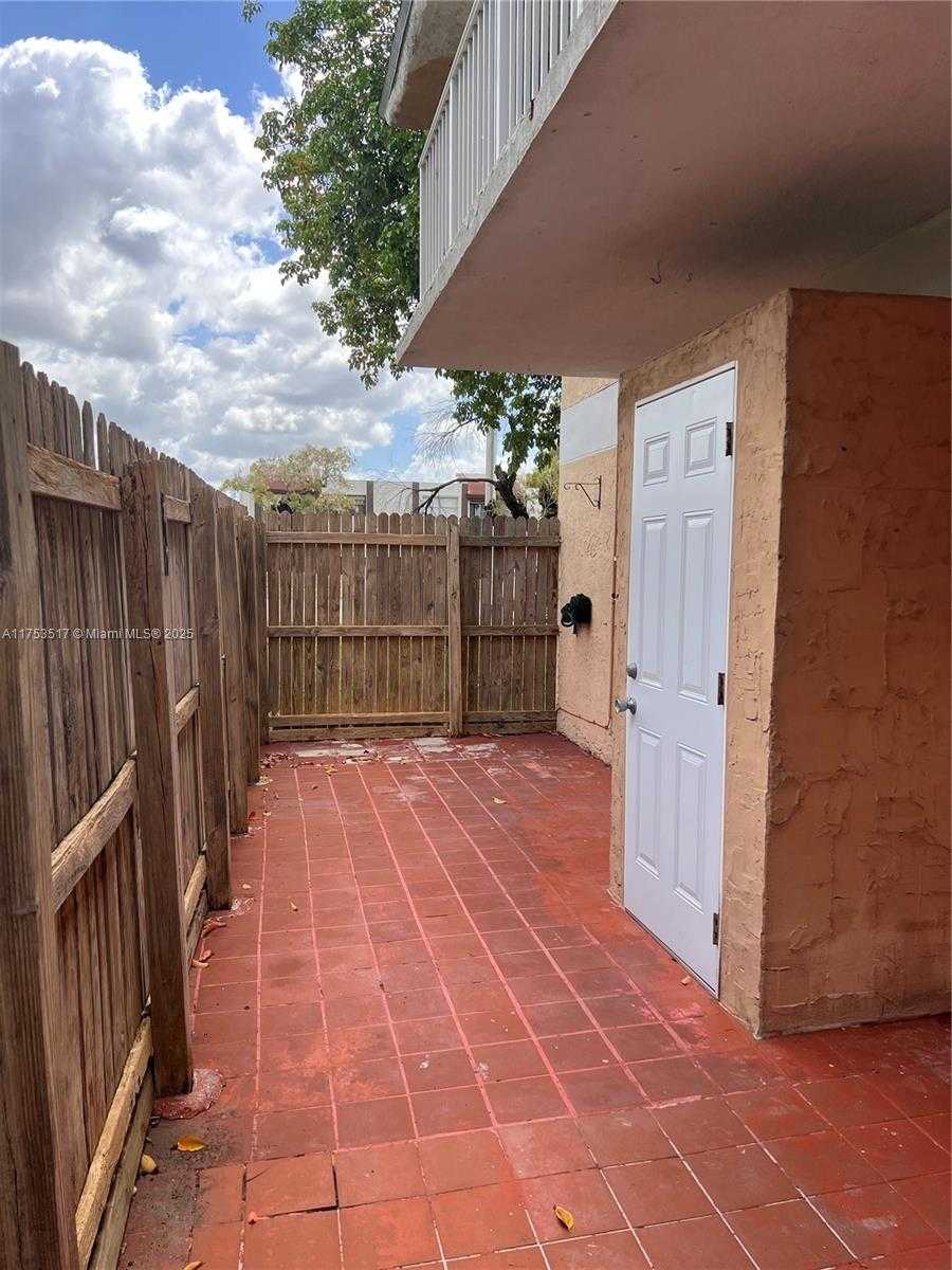 Small Image of 300 NORTH WEST 107TH AVE #106, Miami Number 11