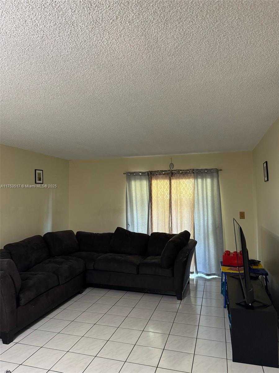 Small Image of 300 NORTH WEST 107TH AVE #106, Miami Number 5