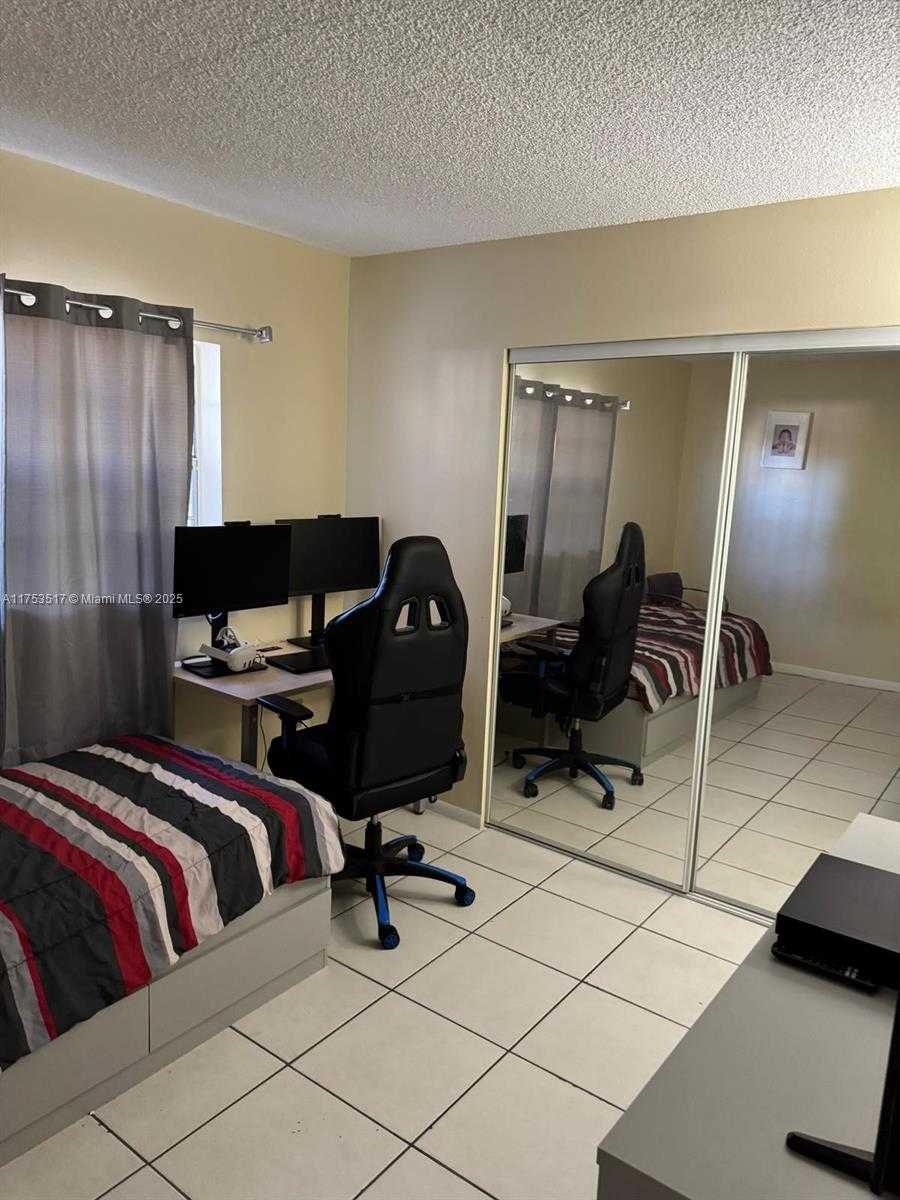 Small Image of 300 NORTH WEST 107TH AVE #106, Miami Number 6