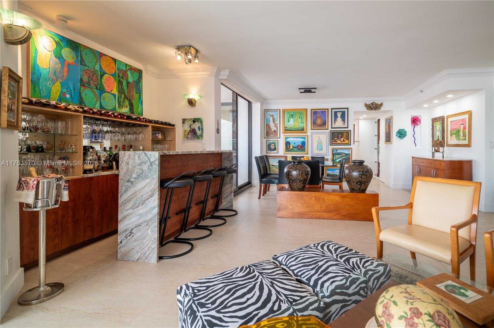 Small Image of 1581 BRICKELL AVE #PH-105, Miami Number 11