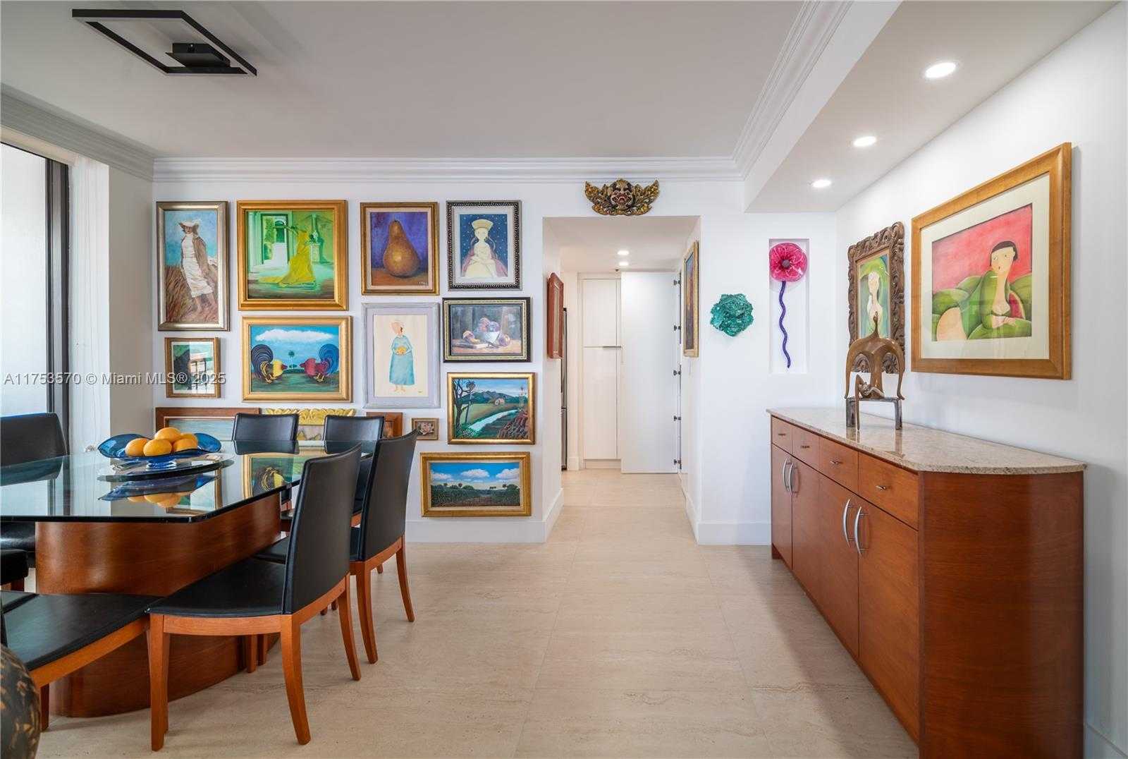 Small Image of 1581 BRICKELL AVE #PH-105, Miami Number 14