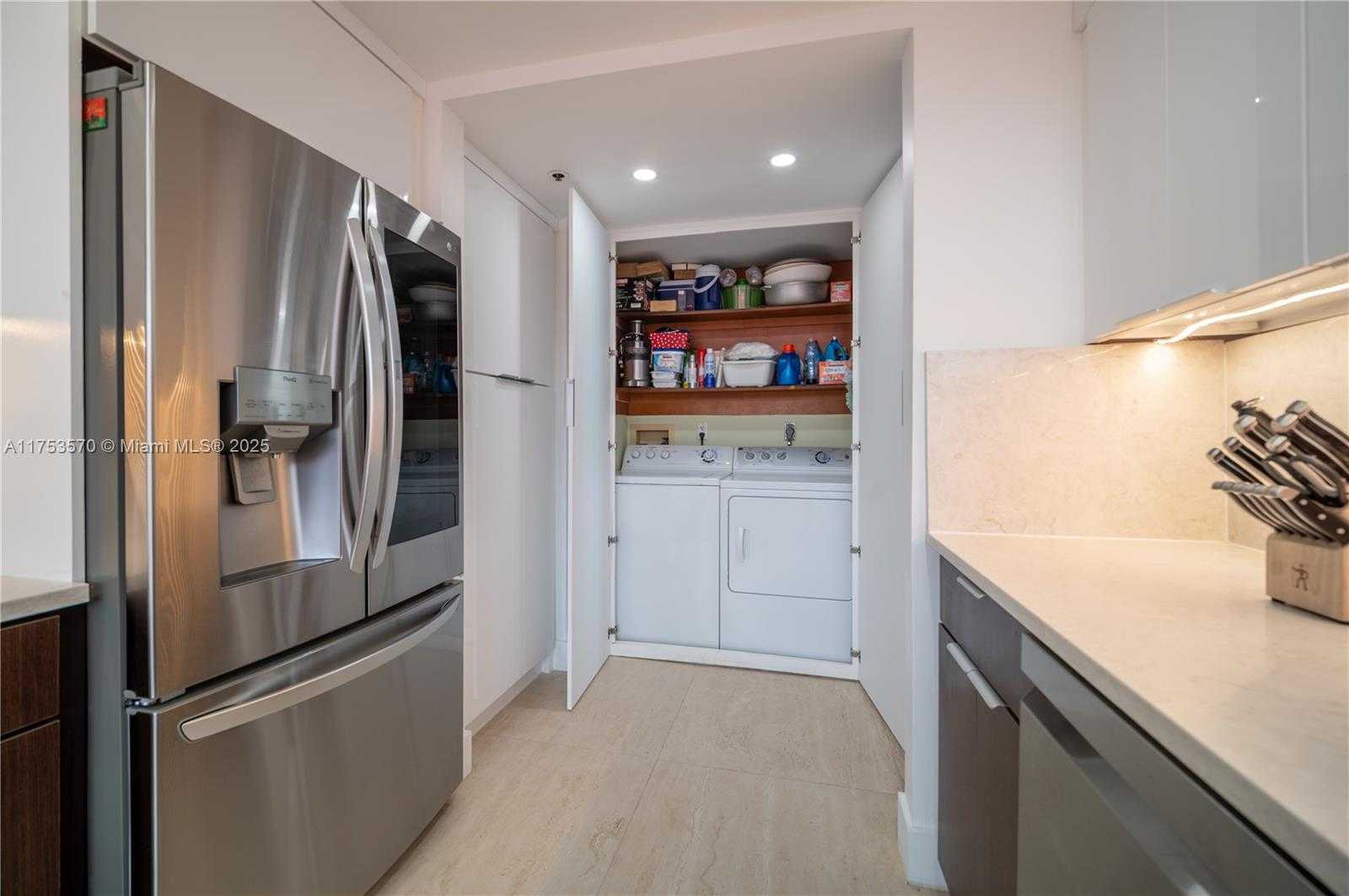 Small Image of 1581 BRICKELL AVE #PH-105, Miami Number 23