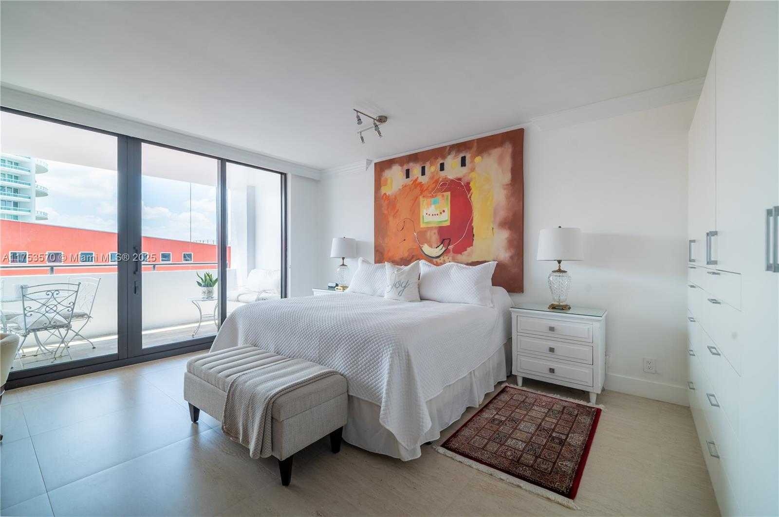 Small Image of 1581 BRICKELL AVE #PH-105, Miami Number 27