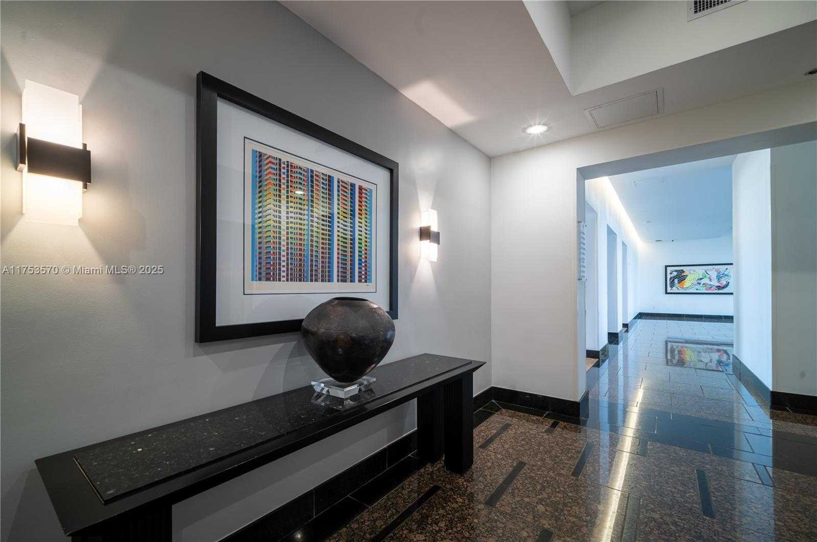 Small Image of 1581 BRICKELL AVE #PH-105, Miami Number 43