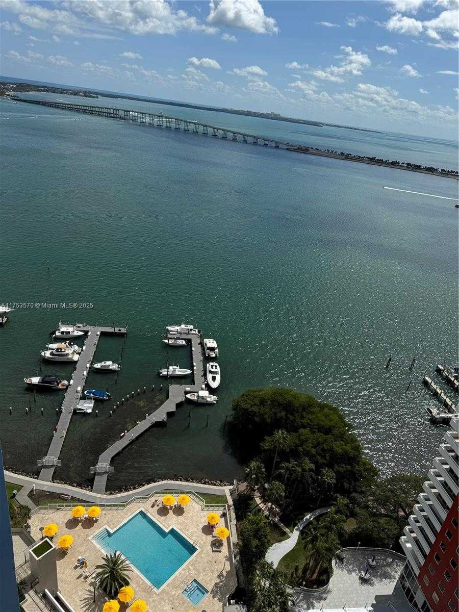 Small Image of 1581 BRICKELL AVE #PH-105, Miami Number 5