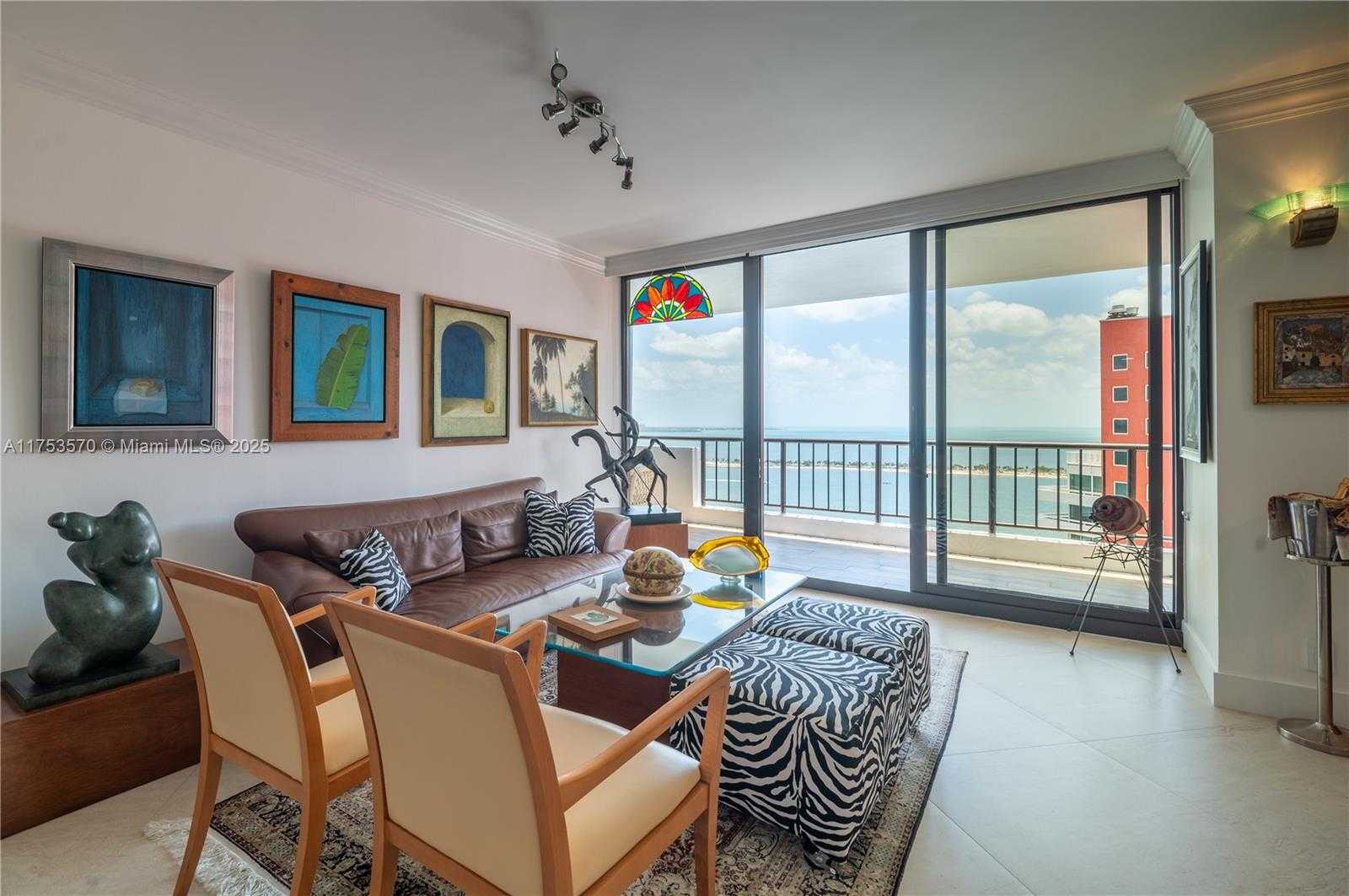 Small Image of 1581 BRICKELL AVE #PH-105, Miami Number 9