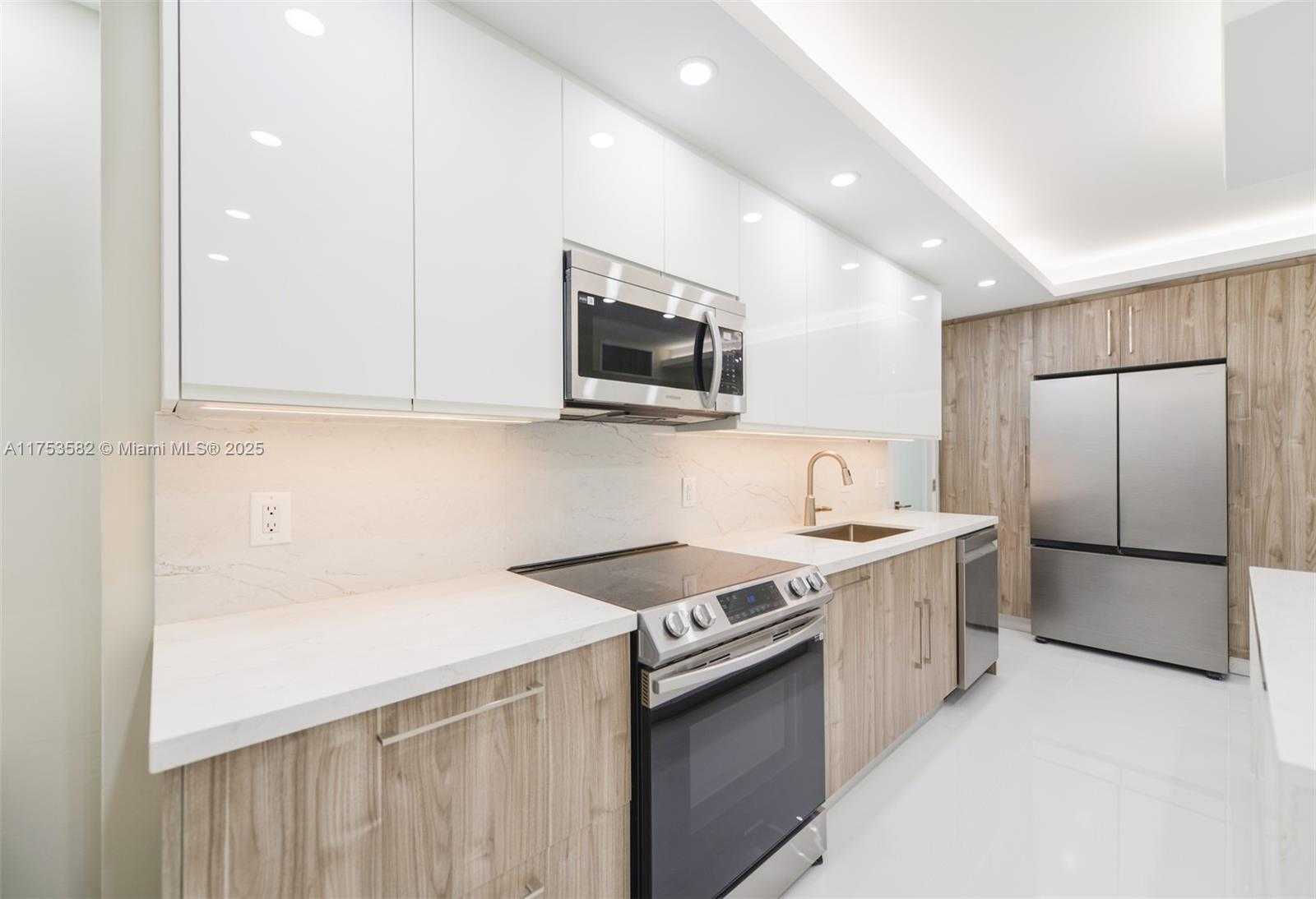 Small Image of 1950 SOUTH OCEAN DR #20L, Hallandale Beach Number 11