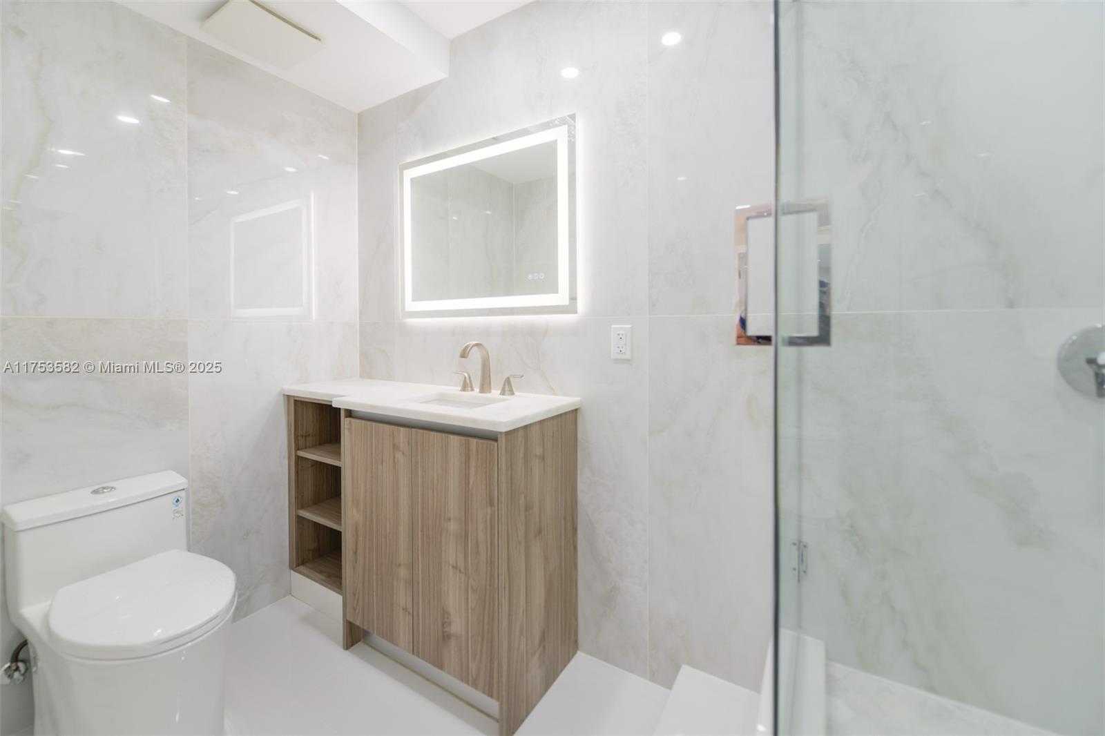 Small Image of 1950 SOUTH OCEAN DR #20L, Hallandale Beach Number 17