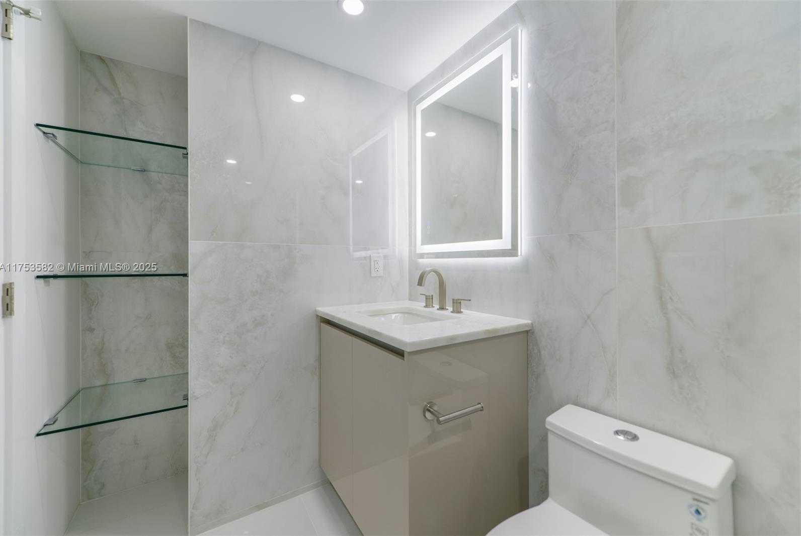Small Image of 1950 SOUTH OCEAN DR #20L, Hallandale Beach Number 23